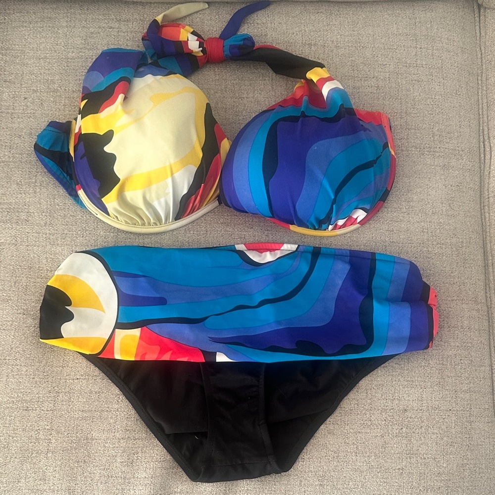 Women's Multicolor Halter Bikini Set - Blue Pattern